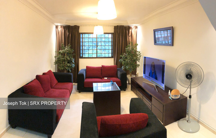Woodlands Crescent thumbnail photo